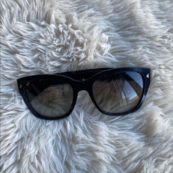 Prada Chic Black Sunglasses - Picture 1 of 6